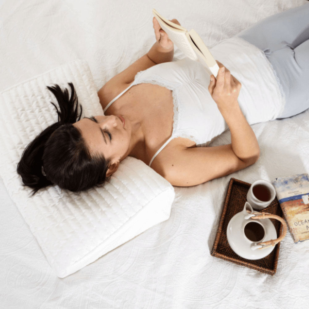 adatto® Neck System Pillow - Beugt Nackenbeschwerden vor und fördert die Entspannung SeronaShop